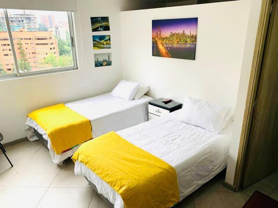 Apt 2 Bed/ 2bath On 14th Floor By Provenza ! Medellín